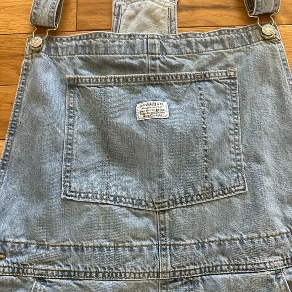 Levi’s Blue Denim Overalls - Picture 2 of 8